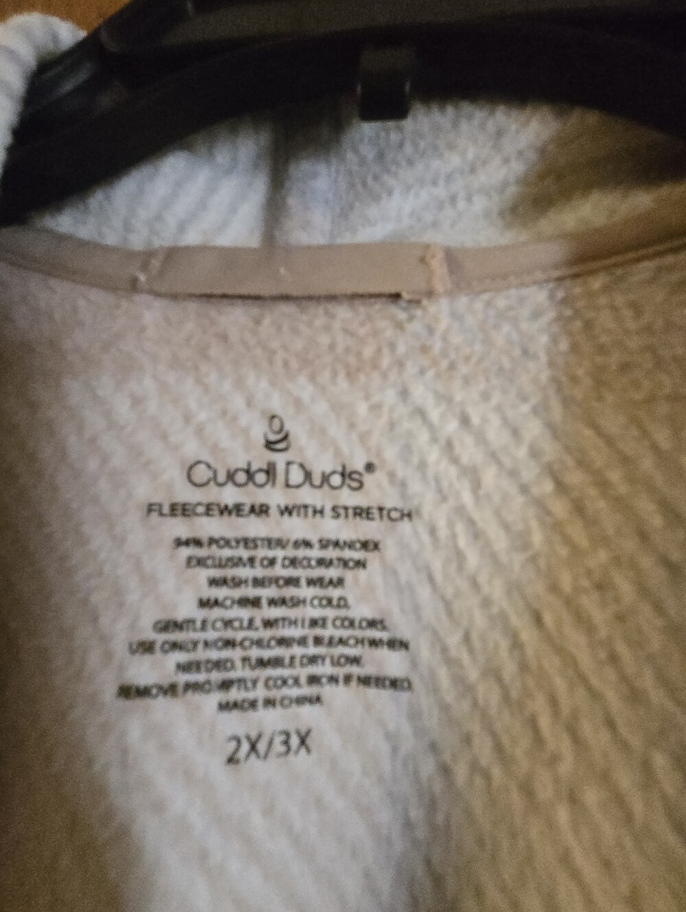 CuddlebDuds Cozy Plaid Open-Front Sleeveless Sweater Vest 2x, 3x - Picture 6 of 6